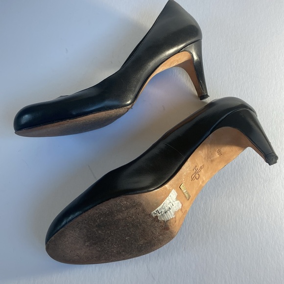 Cole Haan Round Toe Three Inch Classic Pump With Leather Soles - Size 10B - Picture 6 of 10